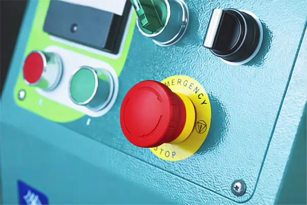 CL50R-E 金相切割機-擺臂切割 緊急停止按紐